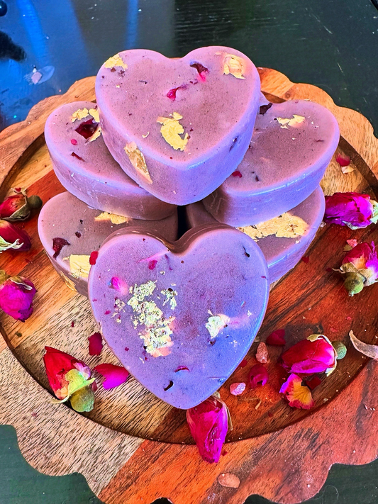 Corazón Massage & Lotion Bar